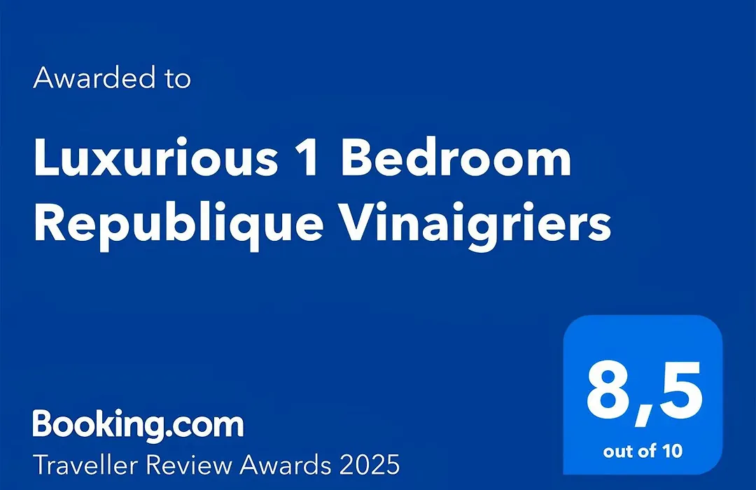 Luxurious 1 Bedroom Republique Vinaigriers Free Netflix-1